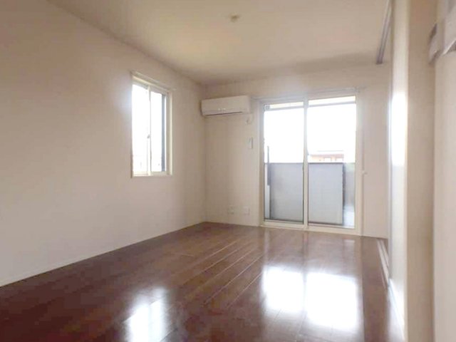 居室・リビング　ゆったり過ごせるリビングです