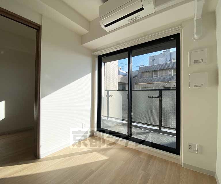 居室・リビング　一人暮らしに最適なリビングです。