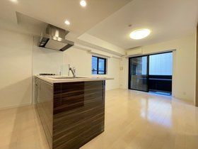 居室・リビング　内観1