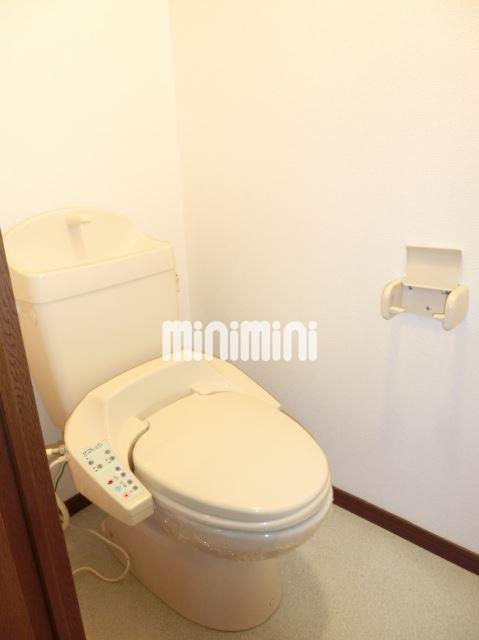 トイレ　温水洗浄便座付きのトイレ