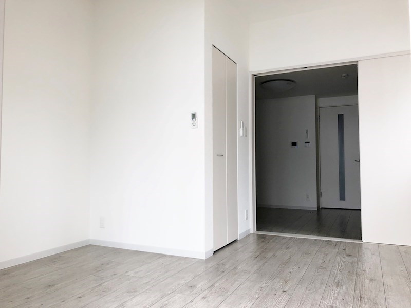 居室・リビング　1ＤＫ　35.42平米