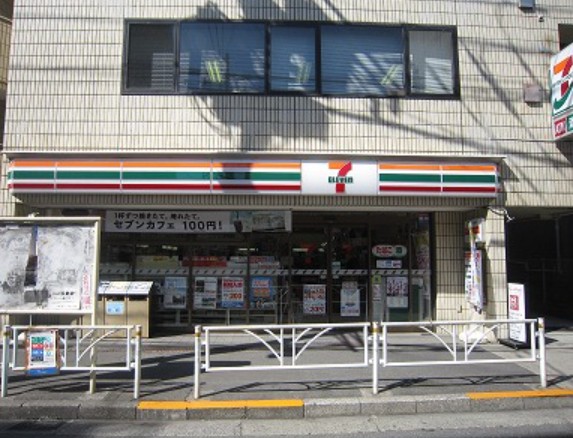 コンビニ　セブンイレブン 渋谷神宮前2丁目西店（コンビニ）まで134m
