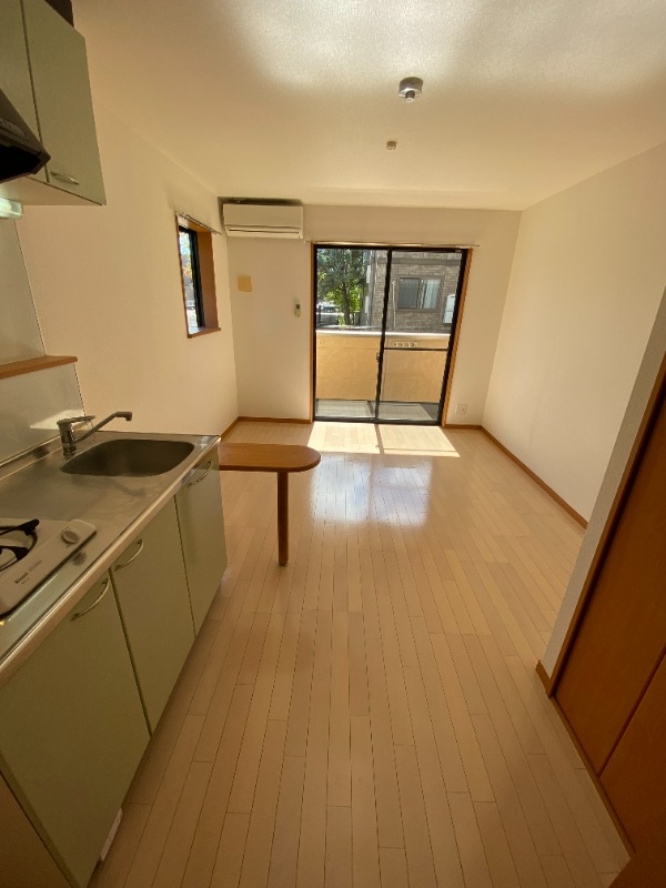 居室・リビング　別号室