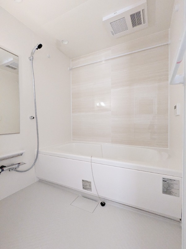 バス・シャワールーム　図面と現状に相違がある場合には現状を優先