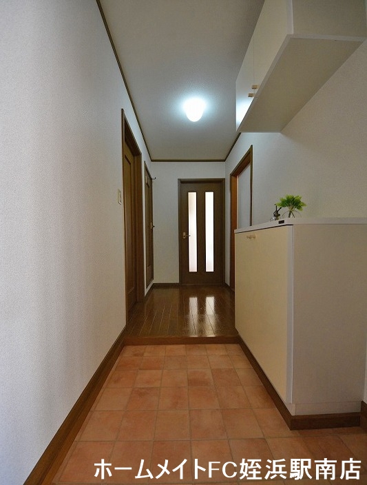 玄関　★玄関回りも広々スッキリ！★参考写真