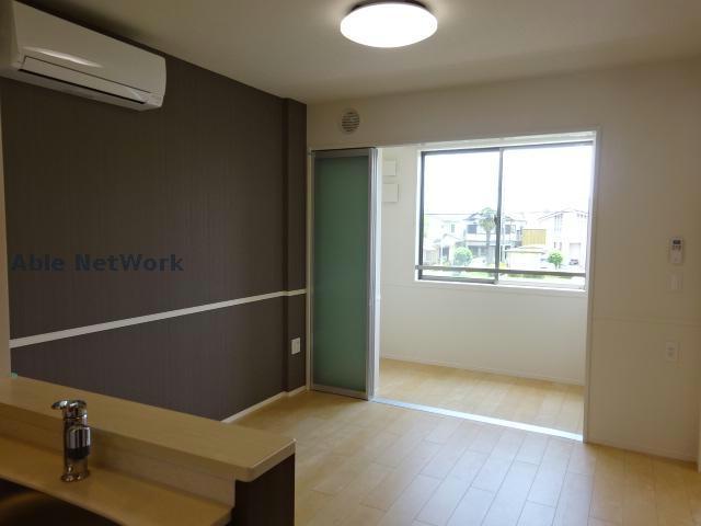 居室・リビング　同型モデル