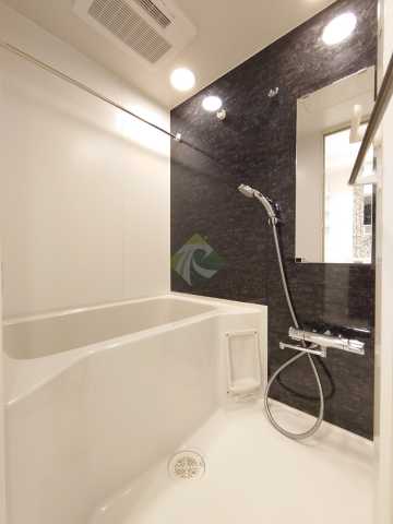 バス・シャワールーム　ＺＯＯＭ中野