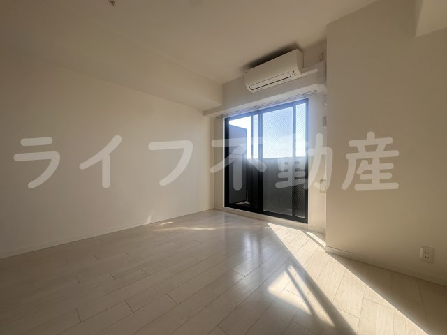 居室・リビング　居間です