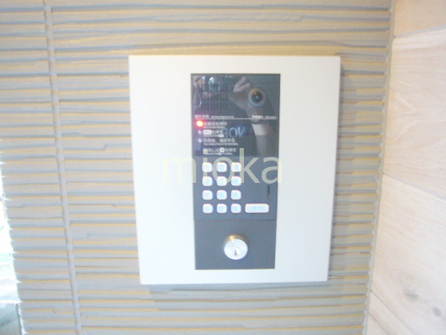 セキュリティ　オートロック付き