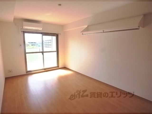 居室・リビング　洋室