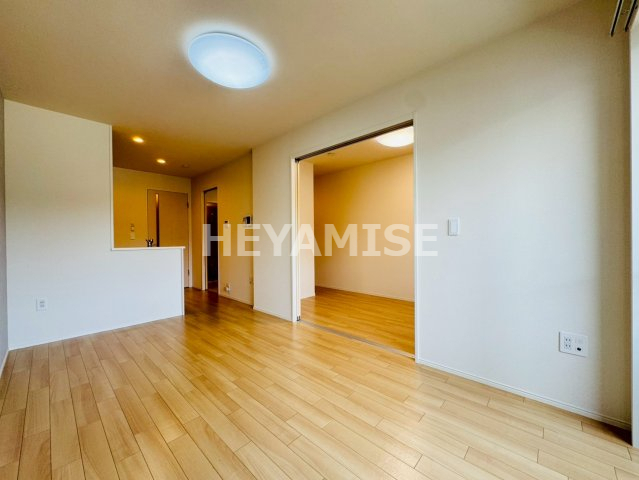 居室・リビング　※同物件別号室の写真です※現況を優先します※