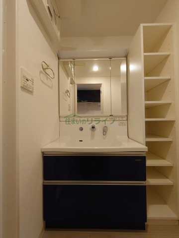 洗面設備　アールコート早稲田 104