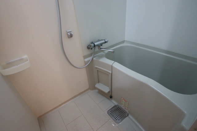 バス・シャワールーム　※別室の参考写真の為、現況優先です。