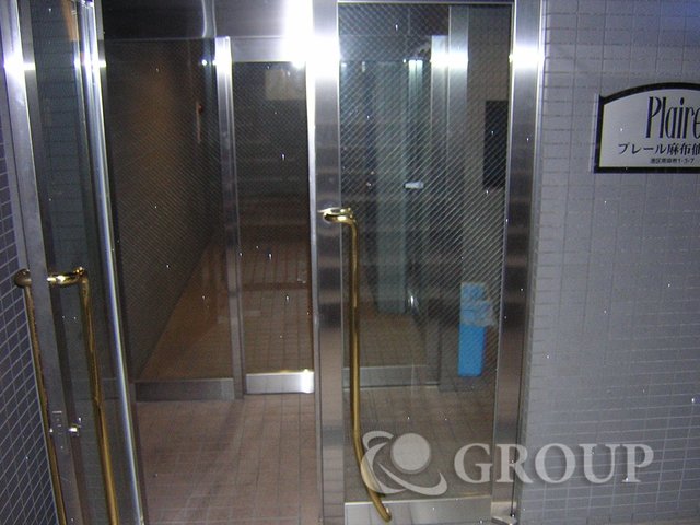 エントランス　エントランス