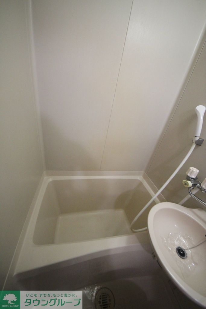バス・シャワールーム　バス
