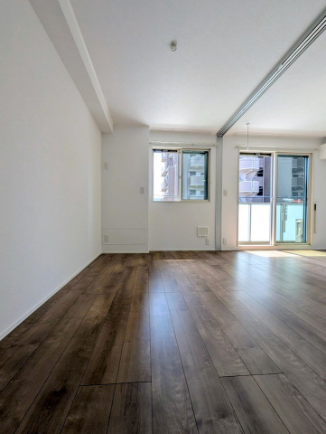 その他部屋・スペース　同メーカー同仕様：南向きの明るい洋室