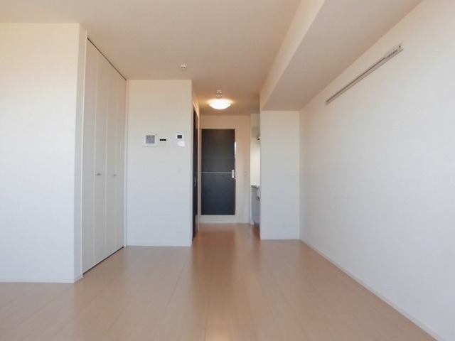 居室・リビング　リビング１２．４帖