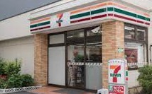 コンビニ　セブンイレブン港区海岸3丁目店（コンビニ）まで242m