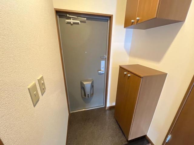 玄関　玄関（イメージ）