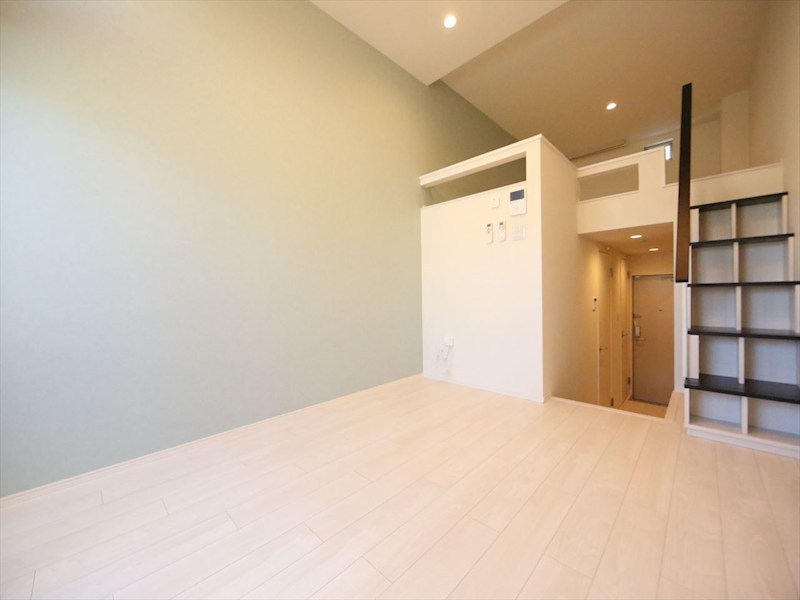 居室・リビング　洋室6.1帖　ロフト6.1帖（寝室にも使えます）　同仕様写真