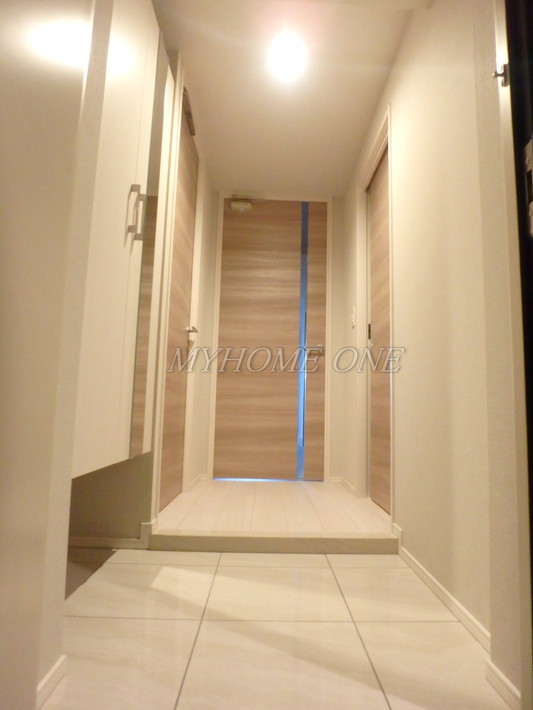 玄関　玄関ホール