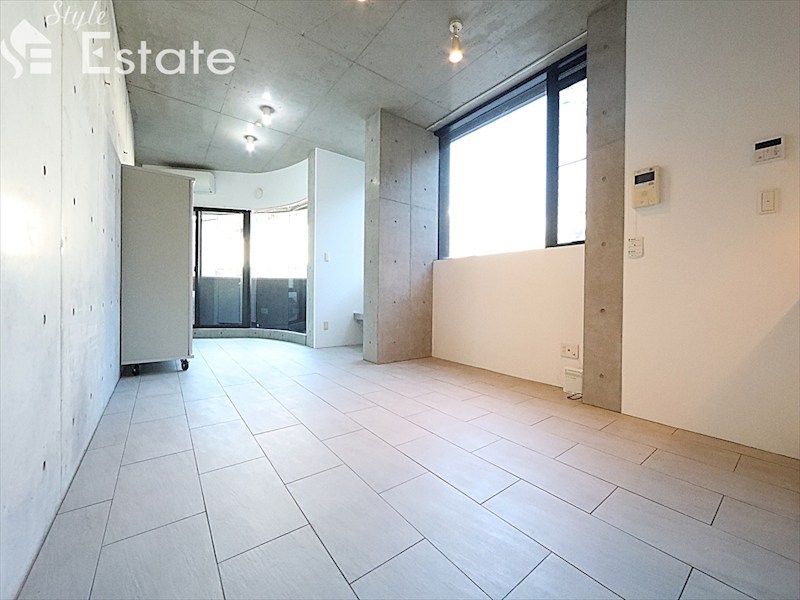 居室・リビング　内装