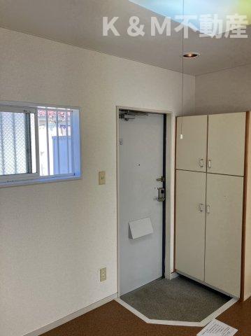 玄関　落ち着いた玄関です