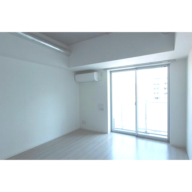 居室・リビング　同タイプ別部屋の写真です。