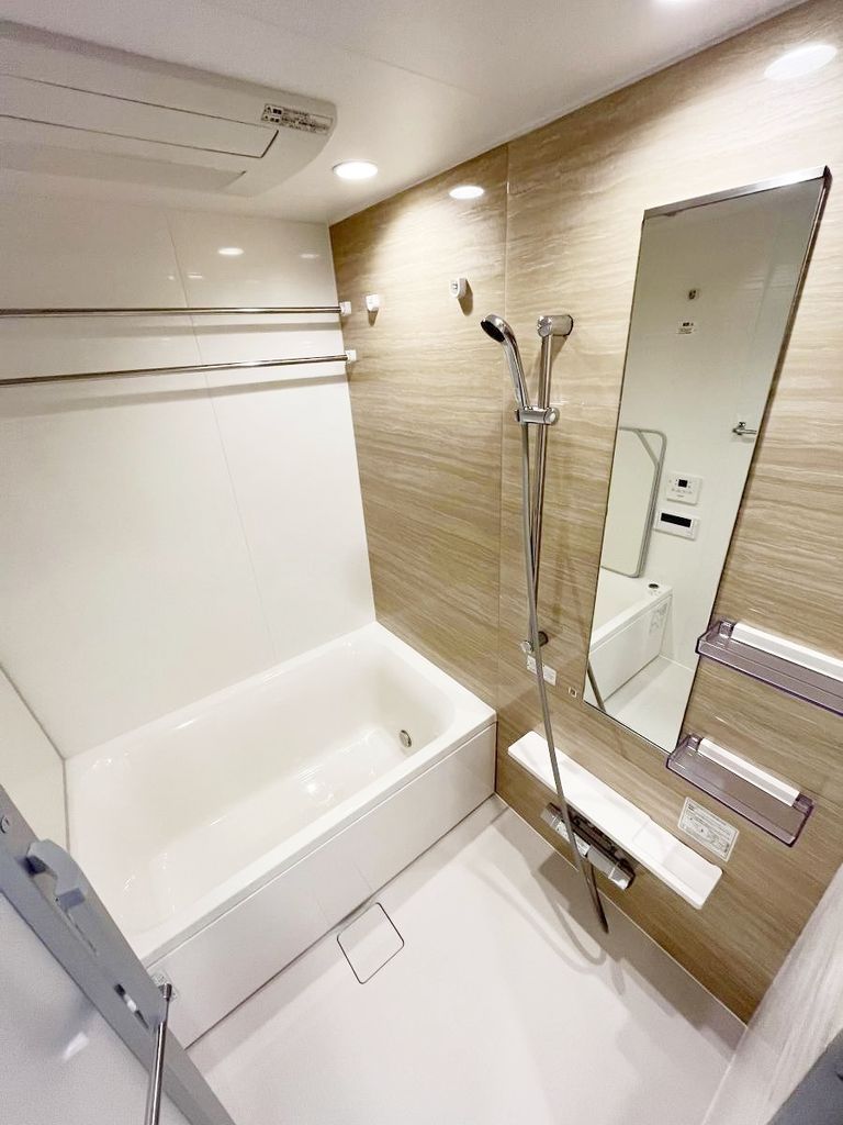 バス・シャワールーム　★同建物内・同間取・参考★