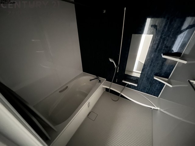 バス・シャワールーム　バストイレ別々で便利です♪