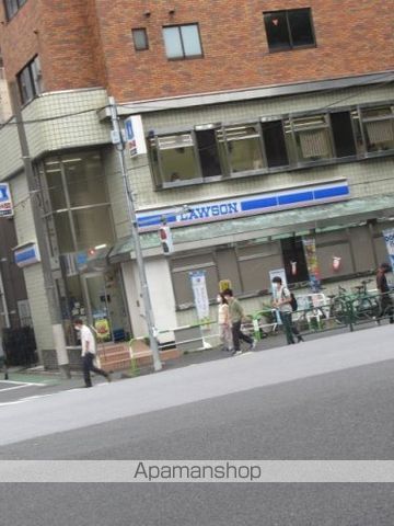 コンビニ　ローソン　新宿水道町店（コンビニ）まで510m