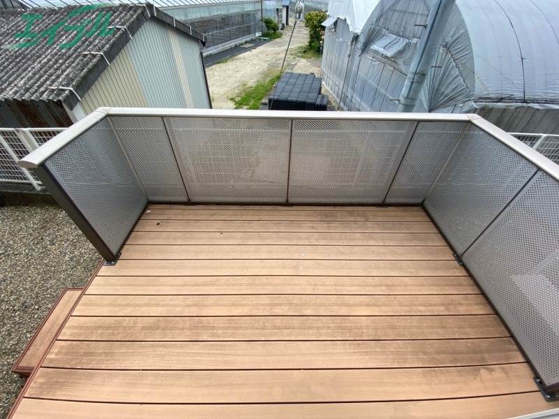 バルコニー　同物件別室写真