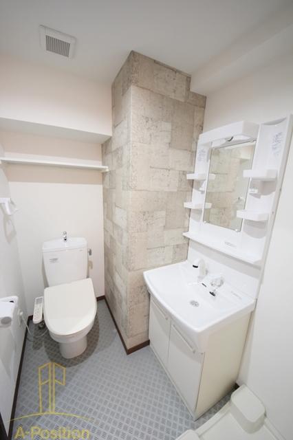 洗面設備　ウインズコート西梅田2