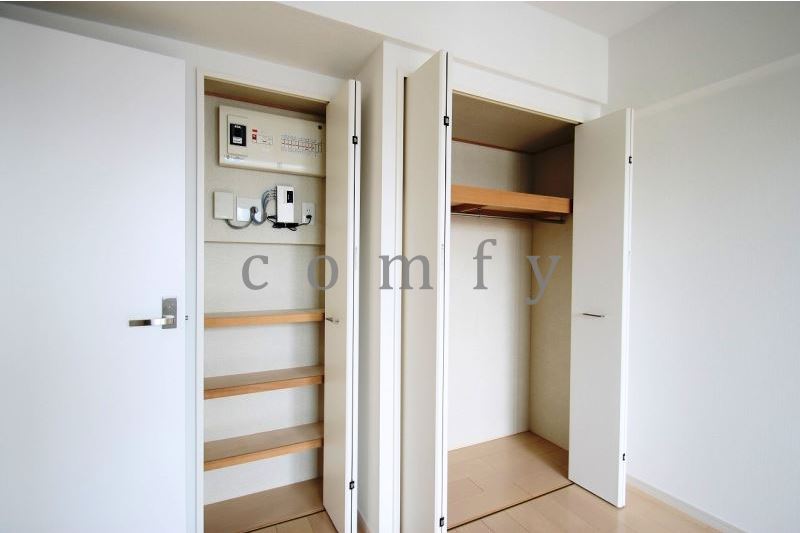 収納　クローゼット