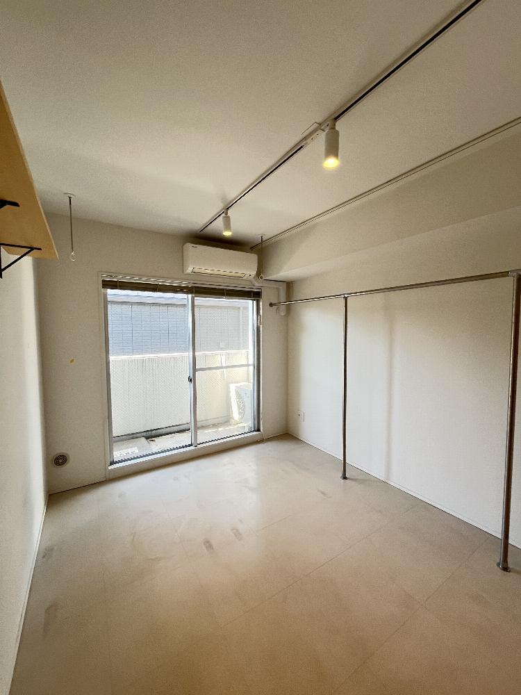 居室・リビング　洋室