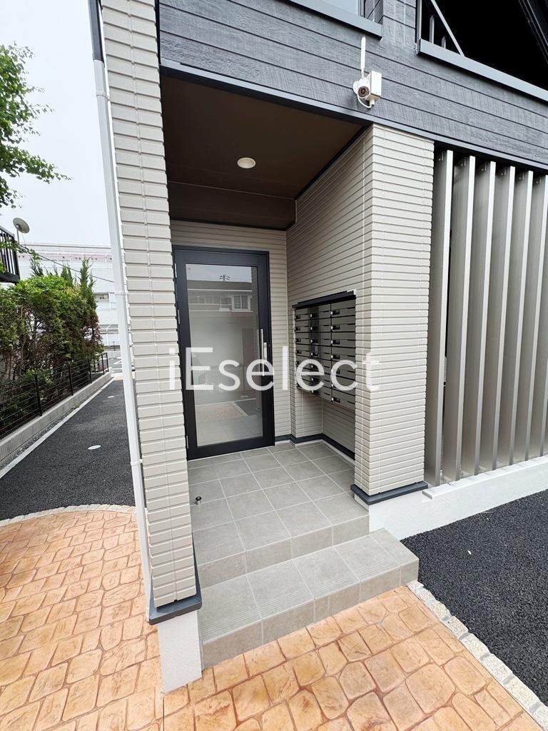 エントランス　お部屋へはこちらからどうぞ