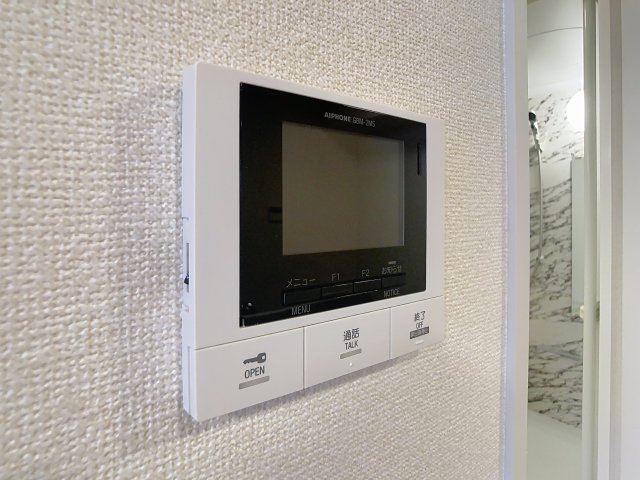 セキュリティ　掲載写真は同型モデルを掲載しており実際のお部屋と仕様等が異な