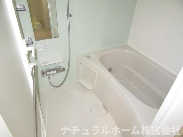 バス・シャワールーム　浴室