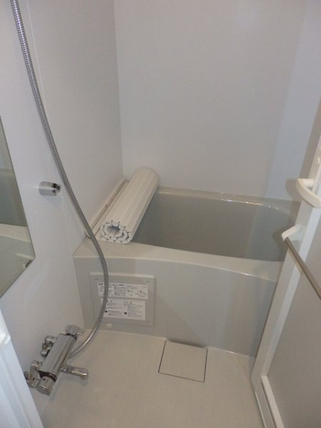 バス・シャワールーム　風呂