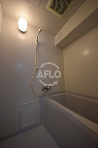 バス・シャワールーム　YAHATA西長堀　バスルーム