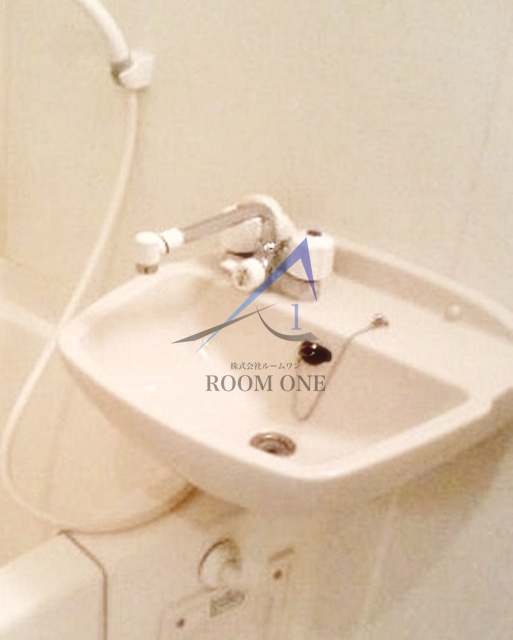 洗面設備　洗面台です。