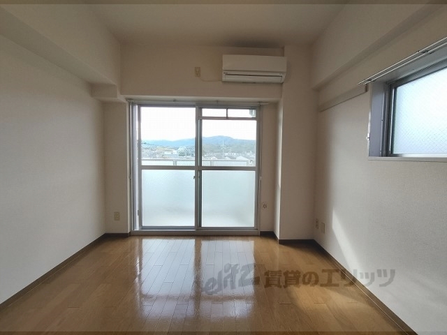 居室・リビング　居室