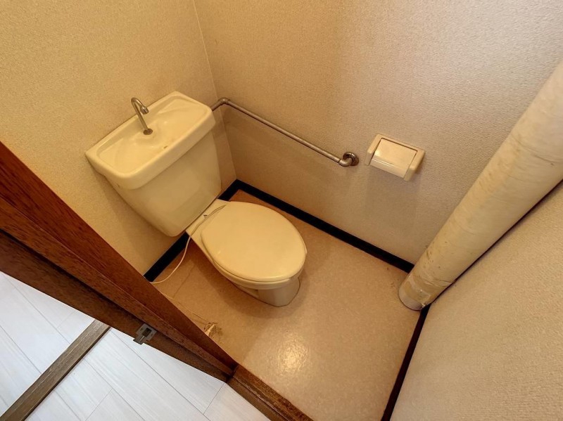 トイレ　トイレ