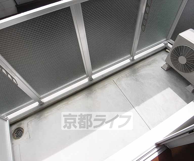 バルコニー　東側のバルコニーです。