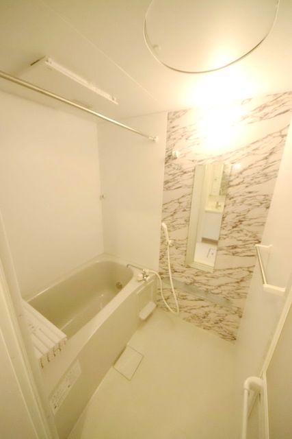 バス・シャワールーム　室内・室内設備