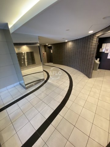 ロビー　エスリード京橋ステーションプラザ　ロビー