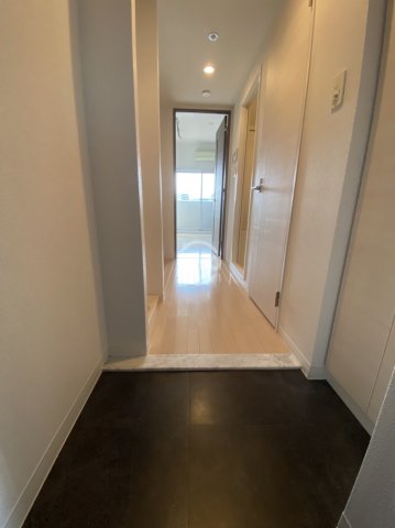 玄関　エスリード京橋ステーションプラザ　玄関