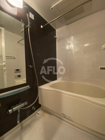 バス・シャワールーム　オアシス梅田　浴室