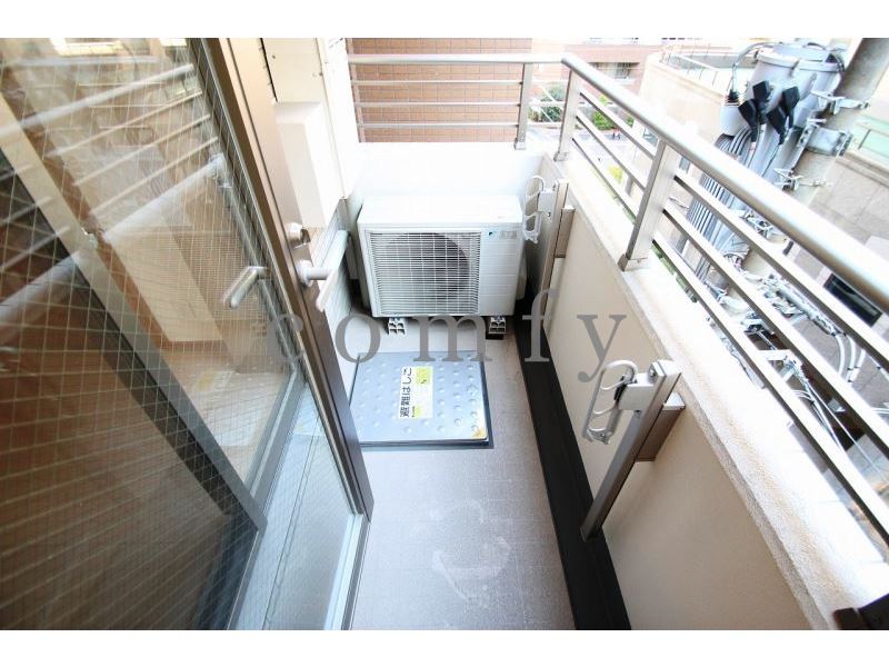 バルコニー　南東向きのバルコニー