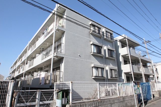 建物外観　お問合せは物件担当リロの不動産綱島店まで♪